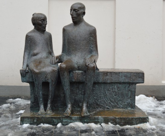 Скульптура «Бузинная матушка» в Копенгагене
