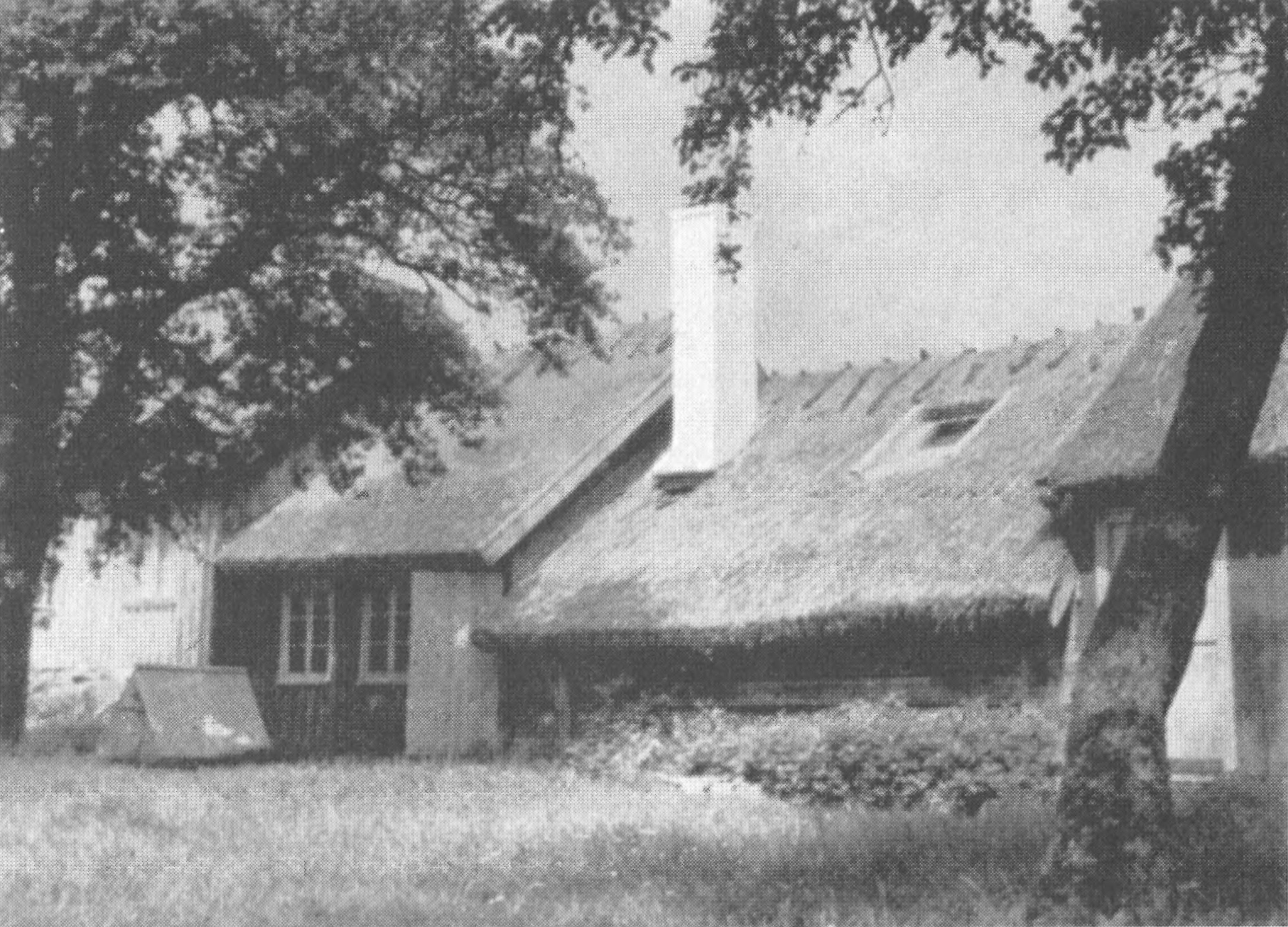 Старинный дом с коньковой крышей. Халланд
