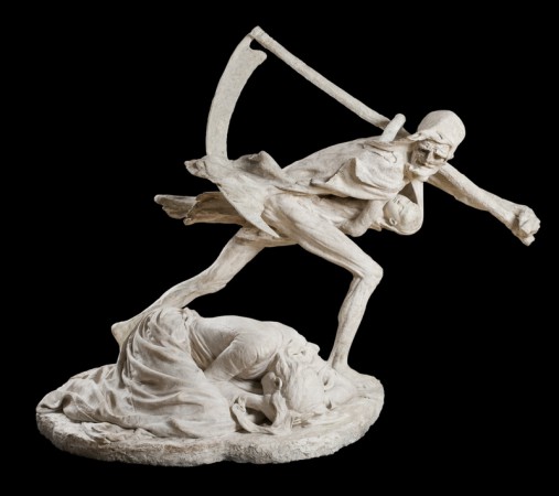 Макет скульптуры Нильса Хансена Якобсена «Смерть и Мать»